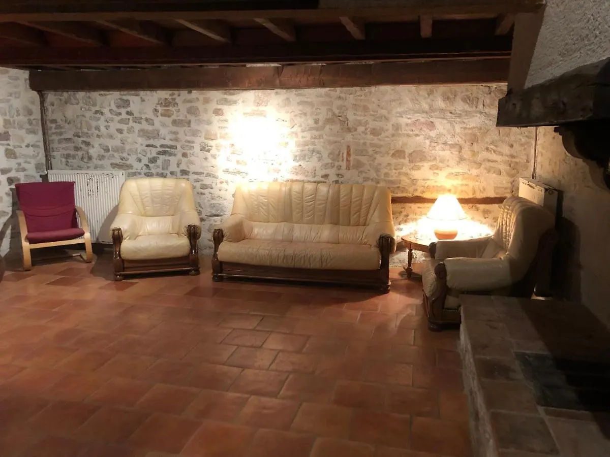 Gite Des Clauzels Roussayrolles Apartmanhotel